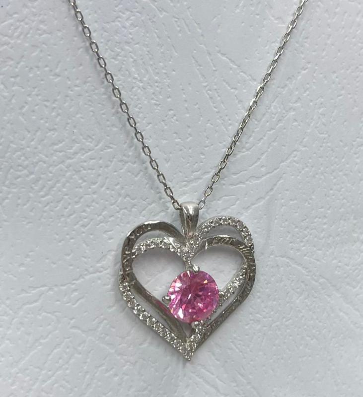 Pembe Yuvarlak Zirkon Taş Detay I Love You Yazılı Kalp Kolye